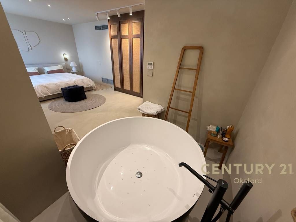 Japim me qira apartament modern+post parkimi pranë portit,Durrës! 1,500 € /Muaj Sip. Totale  120m2