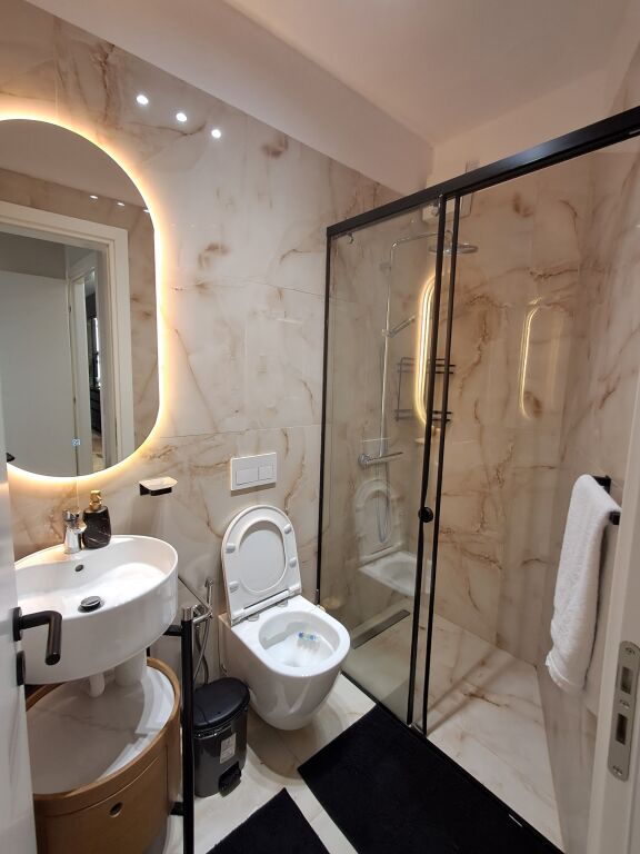 Apartament Premium me Qira 2+1+2