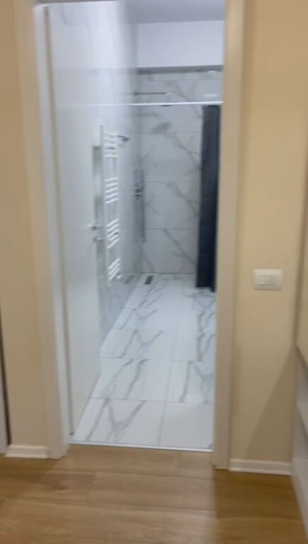 Qera | Apartament 2 + 1 | Stacioni i Trenit | 600 €/muaj