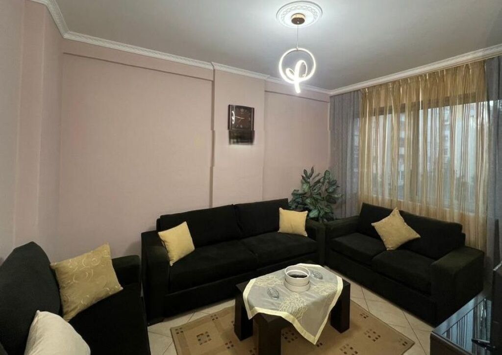 APARTAMENT 1+1 ME QIRA NE ASTIR