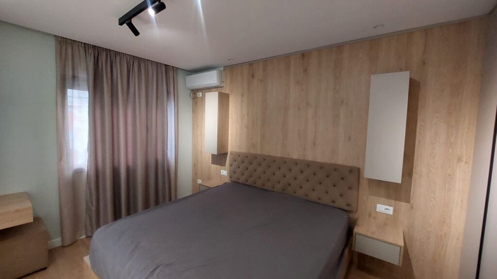 Apartment 1+1 for rent at Komuna e Parisit!
