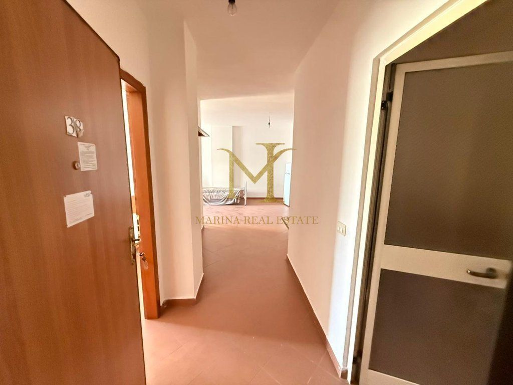 Shitet Apartament 1+1 Ne Plazh Iliria !