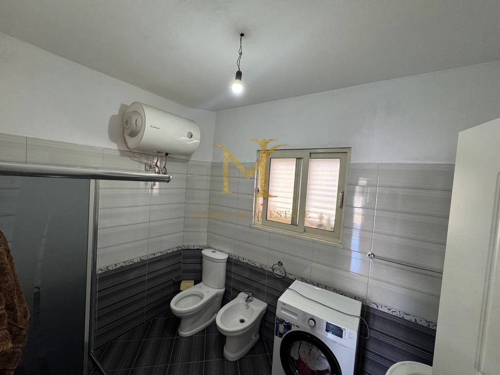PRIVATE HOUSE FOR RENT FLOOR 1