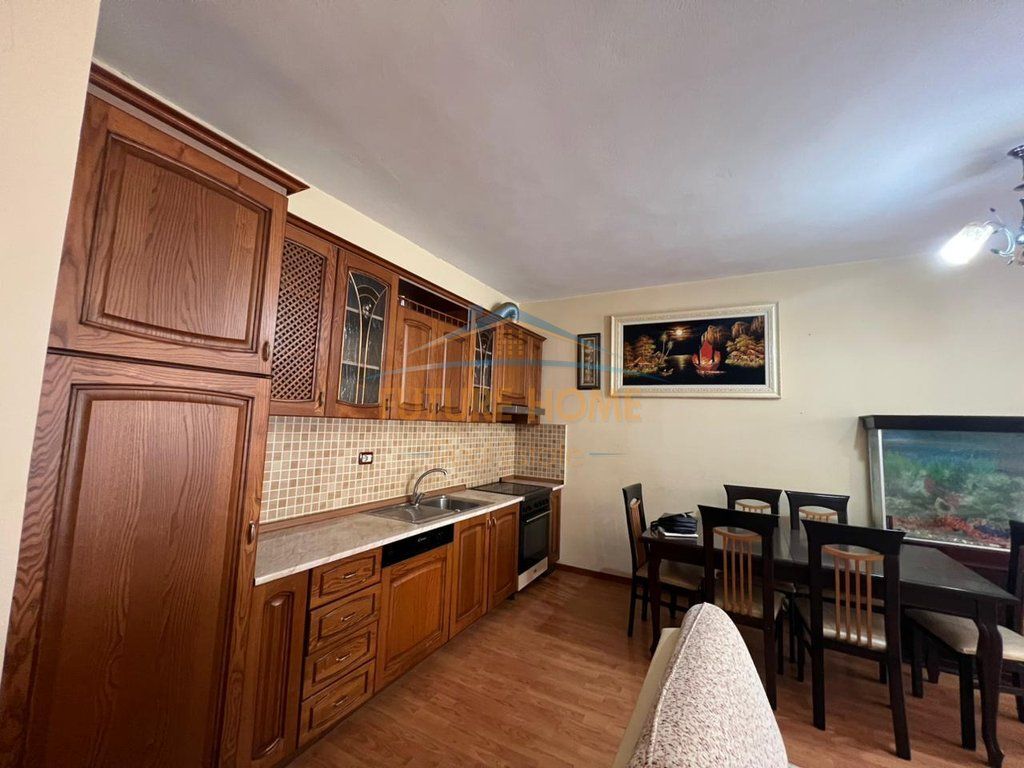 Apartament me qera 2+1 ne yzberisht