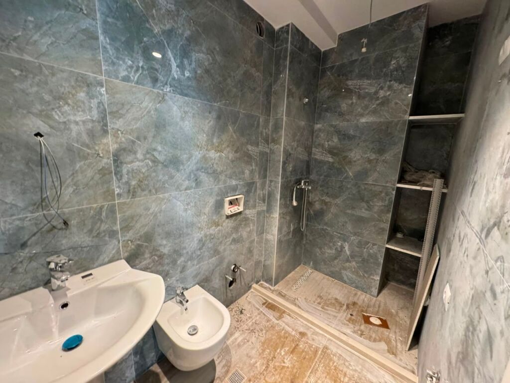 🏡 Shitet apartament 3+1+2 📍 Zogu i Zi💶 Çmimi: 262500€