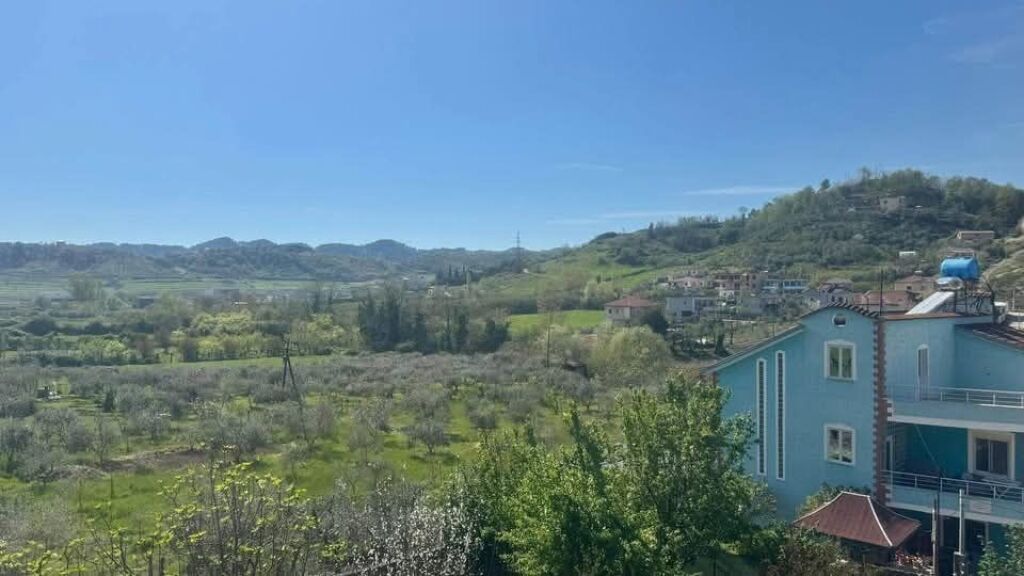 OCCASION! PRIVATE HOUSE FOR SALE 2 FLOORS + 600M LAND - MEZEZ, TIRANA