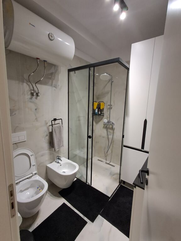 Apartament Premium me Qira 2+1+2