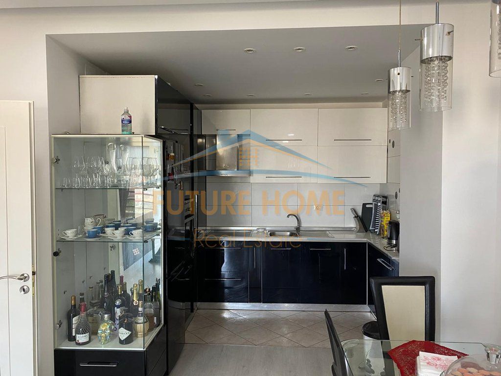 Rent, Apartment 1+1, Kamza Junction, Tirana.