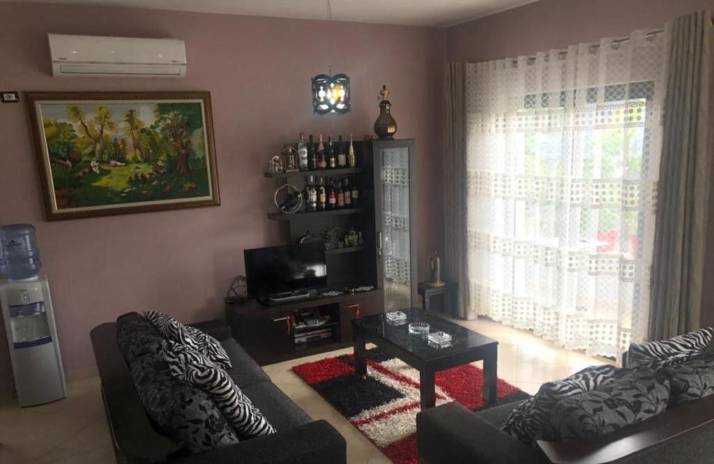 Qera | 2 Apartamente 2 + 1 | Kamëz Municipality | 400 €/muaj