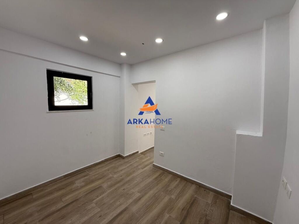 OBJECT FOR RENT 60M2 "RRUGA TODI SHKURTI , ALI DEM" 80000 LEKE