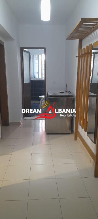 Apartament me qera 3+1 në zonën e Varrit të Bamit prane Kopshtit Cufo (ID 4239093)