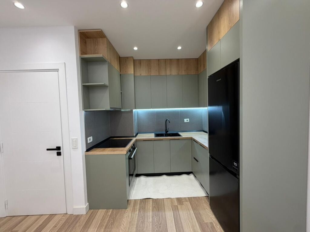 Apartament 1+1 per shitje tek Bulevardi Migjeni ne Astir.