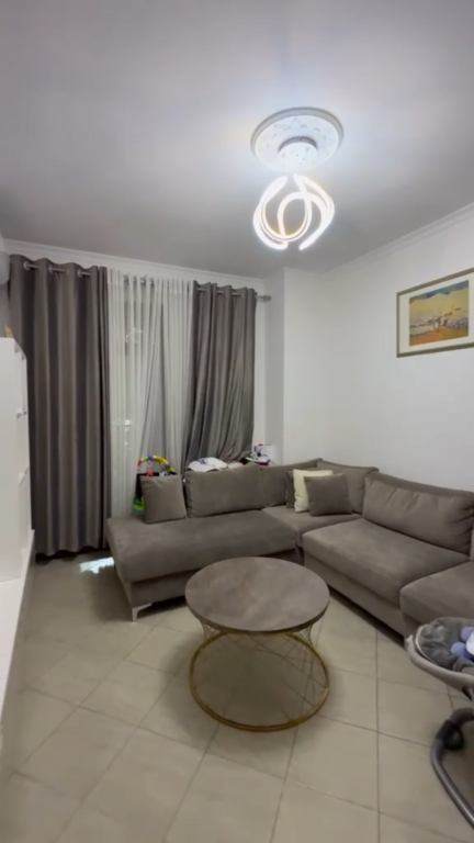 Apartament 1+1 per shitje Yzberisht !