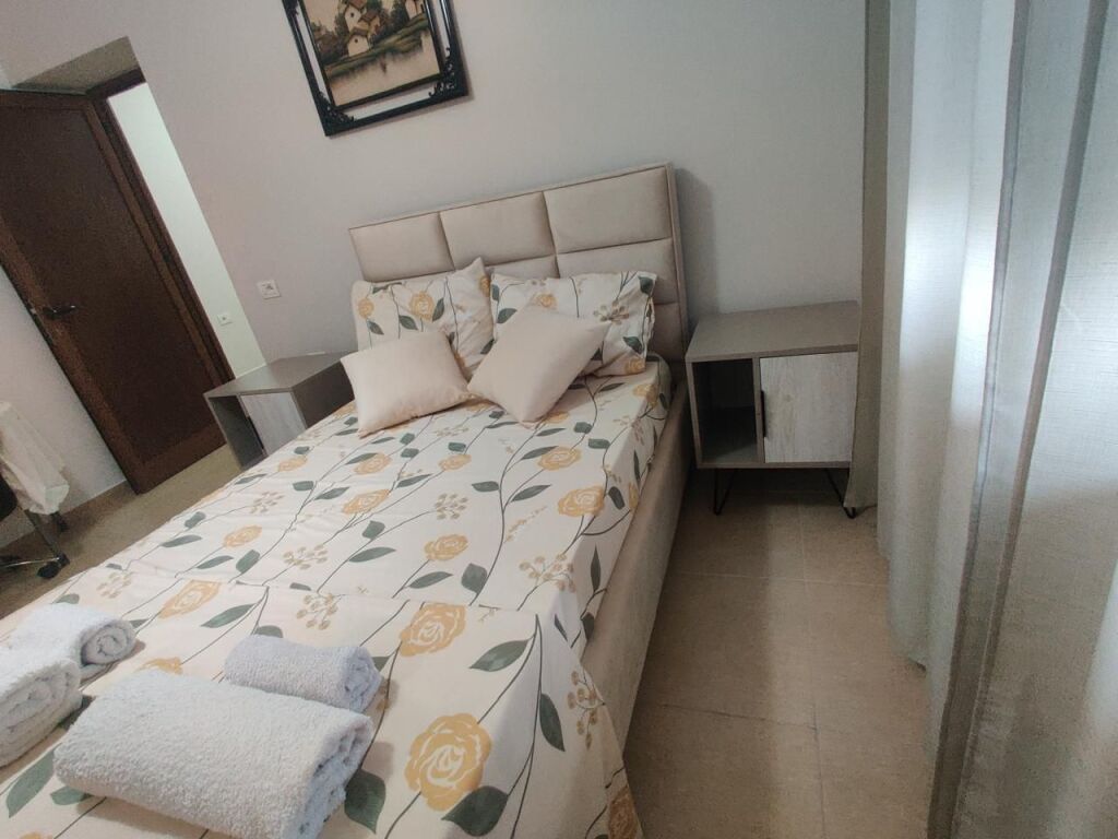 Apartament 2+1 me qira, Rruga e Durresit