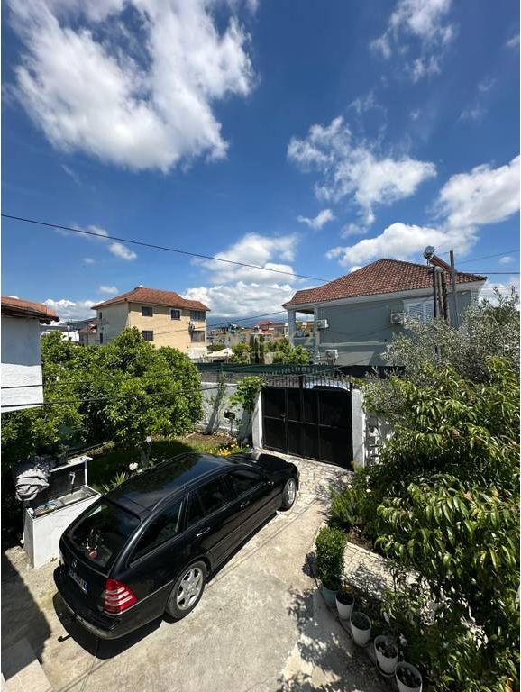 casa privata in vendita nella Nuova Anello. 260.000 €