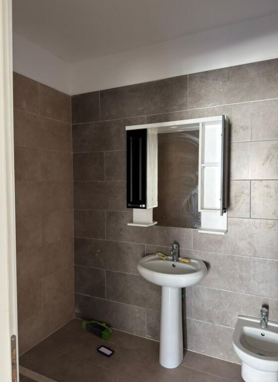 🏡 Shitet Apartament 3+1 – Ali Dem (“Darling”)