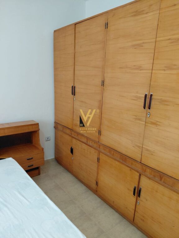 JEPET APARTAMENT 2+1+BLK ME QERA TEK ALI DEMI 52.000 LEKE