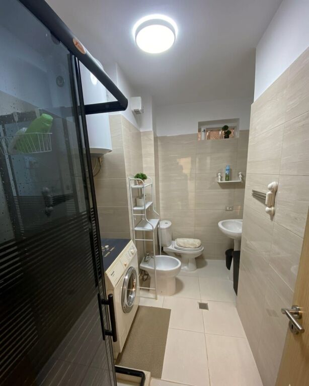 Luxury 2+1 apartment for rent at Mozaiku of Tirana, Zogu i Zi, Muhamet Gjollesha Street, Construction Engineering, Kavaja Street, 21 Dhjetori, Embassy Block, Durres Street, Mine Peza Street📍