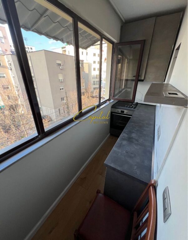 APARTAMENT ME QIRA 1+1 21 DHJETORI 60.000 LEKE