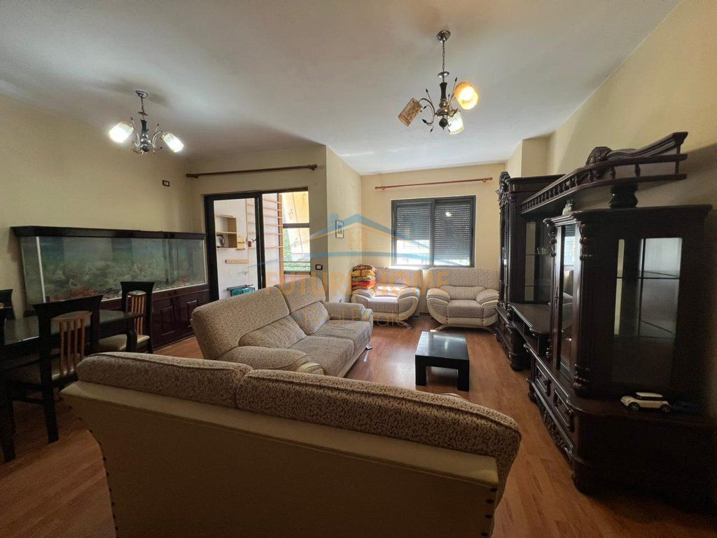 Apartament me qera 2+1 ne yzberisht