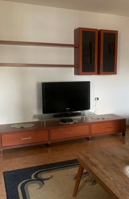 Apartament me qera 2+1 ne Qender