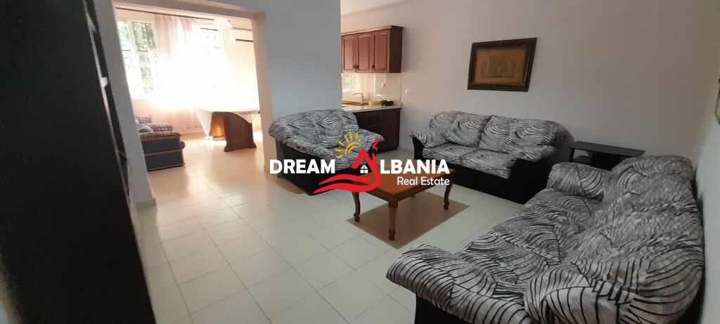 Apartament me qera 3+1 në zonën e Varrit të Bamit prane Kopshtit Cufo (ID 4239093)