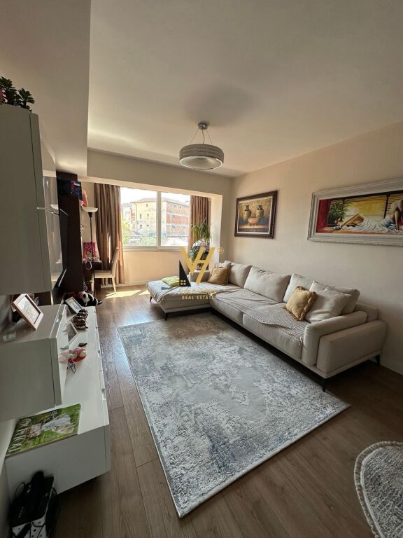 SHITET APARTAMENT 2+1+BLK TEK RRUGA E ELBASANIT 26.500.000 LEKE