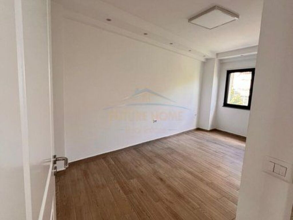 Shitet, Apartament 1+1, Rruga e Elbasanit
