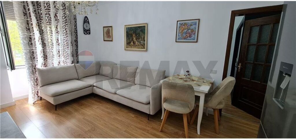 Appartamento - In Affitto - Shallvaret, Tirana