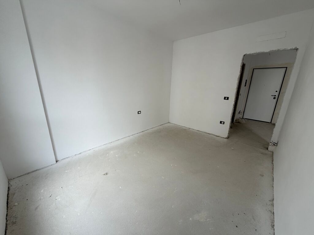 Disponojme për shitje nje apartament 1+1 📍Univers City Cmimi 80 mije euro