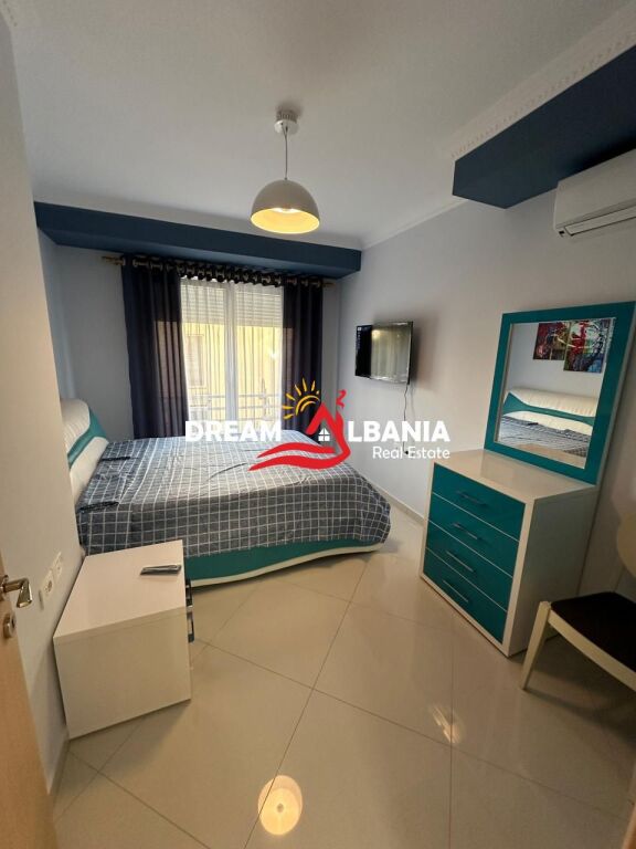 Duplex 3+1+3 me qera midis 2 Residencave Kodra e Diellit (ID 4231353).