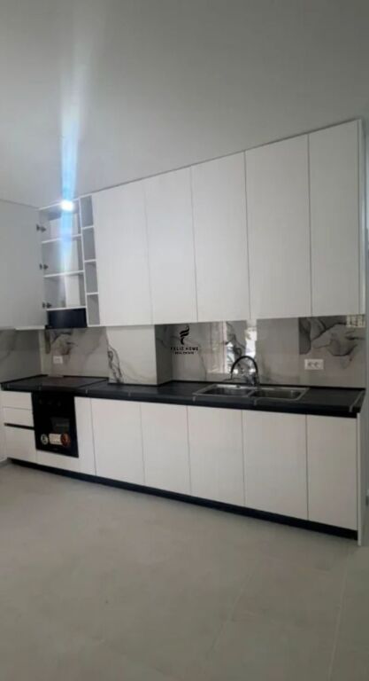 APARTAMENT ME QERA 2+1 LAPRAKE 65.000 LEKE FH-74347