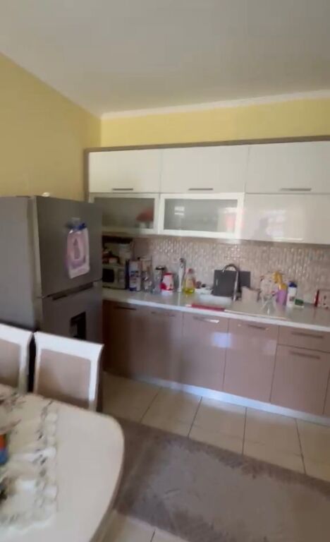 For rent 1+1 ASTIR TE WELLI 40,000 leke