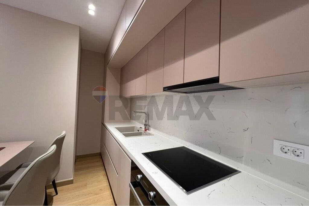 Apartament - Për Qira - Zogu I Zi, Tiranë