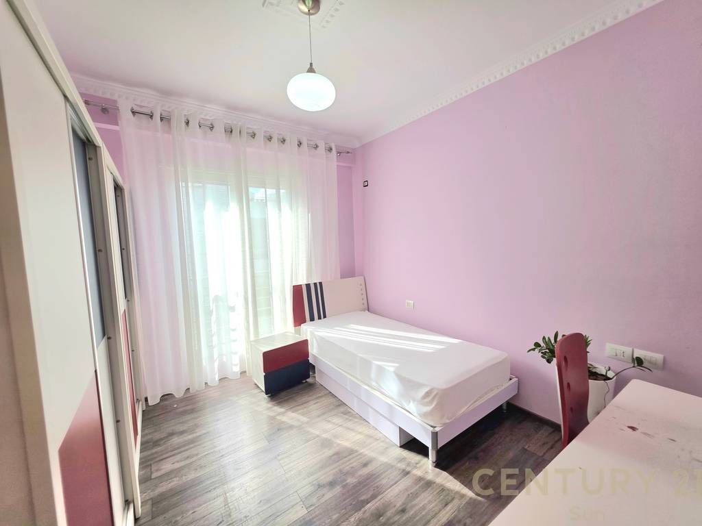 APARTMENT 2+1+2 FOR SALE NEAR THE ZOOLOGICAL GARDEN