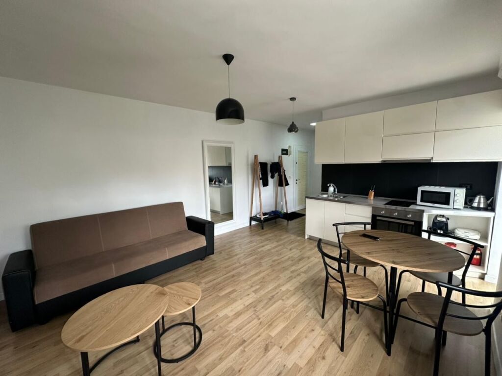 Apartament 1+1 me qira tek Rruga e Elbasanit!