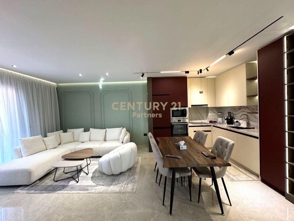 FOR RENT APARTMENT 2+1+PARKING SPACE IN NEW RING !!