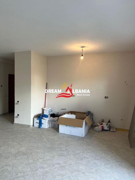 Shitet apartament 2+1+2 ne Astir, rruga Sokrat Miho (ID 41212237)
