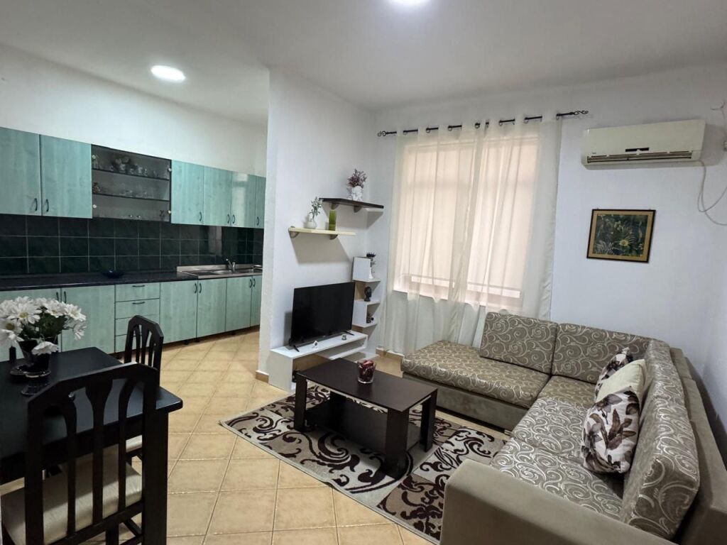 Apartament me qera 1+1 - 📍Sheshi Willson,Tirane