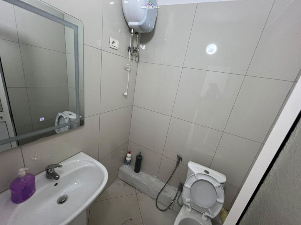 Zyre Me Qera Ne Astir (ID BZ2965) Tirane