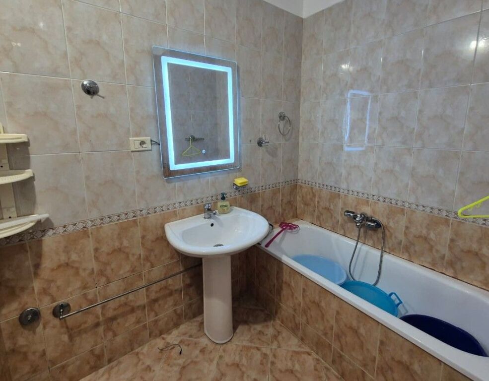 📌 JEPET ME QIRA APARTAMENT 2+1+2 TEK KOMUNA E PARISIT