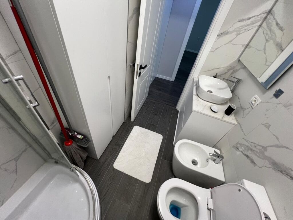 Appartamento In Affitto 2+1 Vicino alla Stazione Ferroviaria (ID B2201908) Tirana