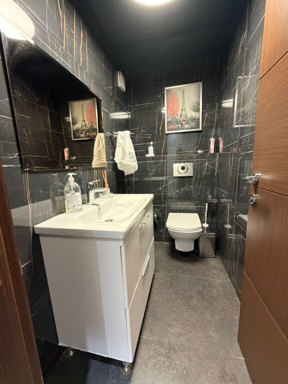 LAPRAKE_SHITET APARTAMENT 3+1+2 (I KONVERTUAR NE 2+1 + DHOME LAVANDERIE)