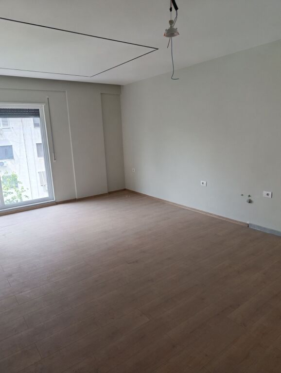 Sale | Apartament 1 + 1 | Rruga 5 Maji | 145000 €