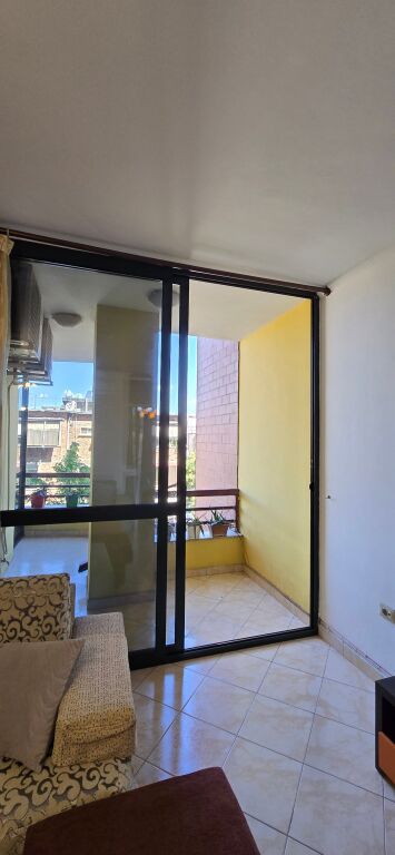 APARTAMENT 3+1, 21 Dhjetori