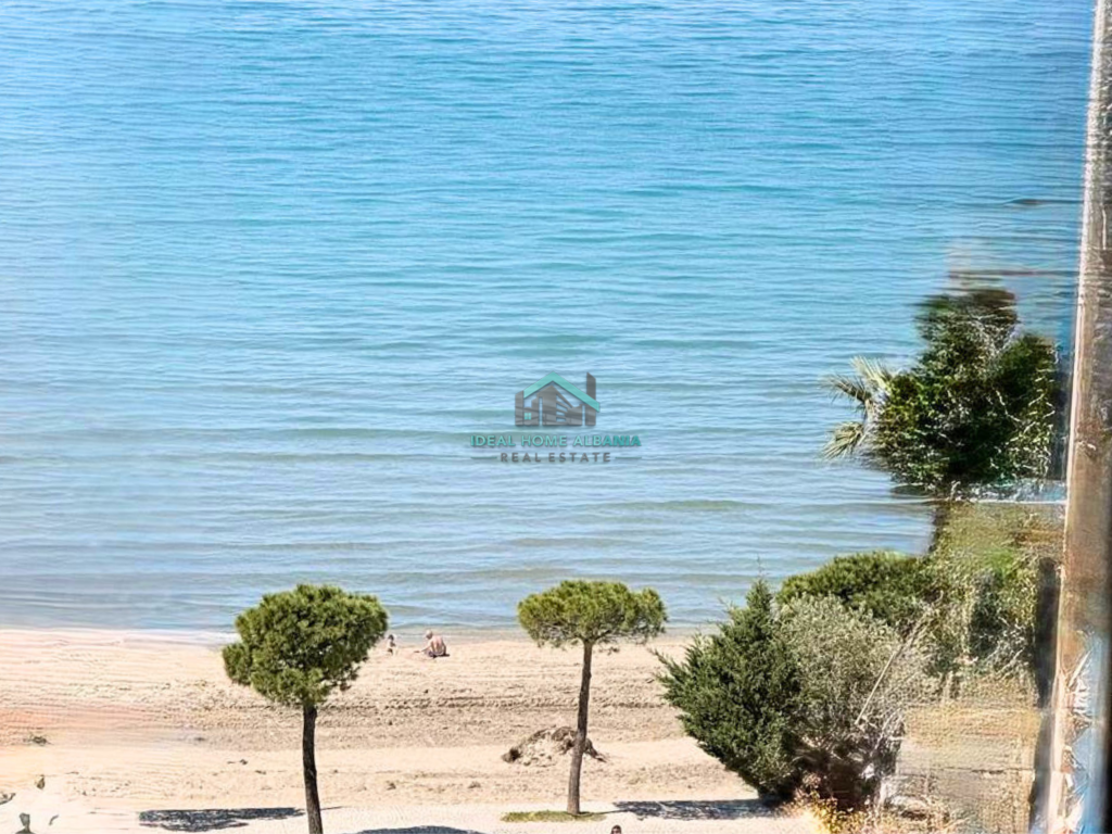 Apartament 1+1 për Shitje – Lungomare, Vlore.