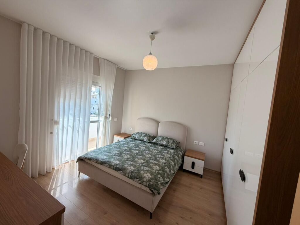 APPARTAMENTO 2+1 IN AFFITTO CENTRO DURRËS