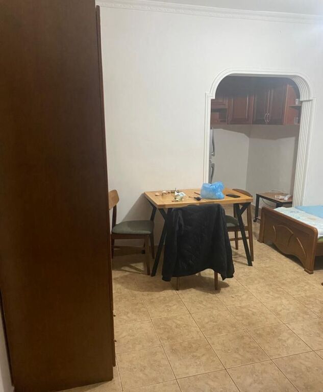 Rent | Garsoniere | Ish Parku i Autobusave | 300 €/month