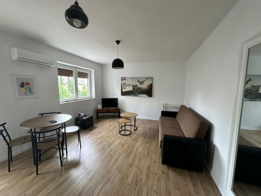 Apartament 1+1 me qira tek Rruga e Elbasanit!