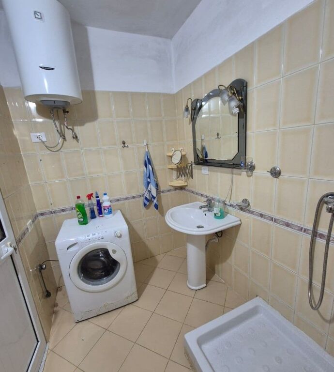 📌 JEPET ME QIRA APARTAMENT 2+1+2 TEK KOMUNA E PARISIT